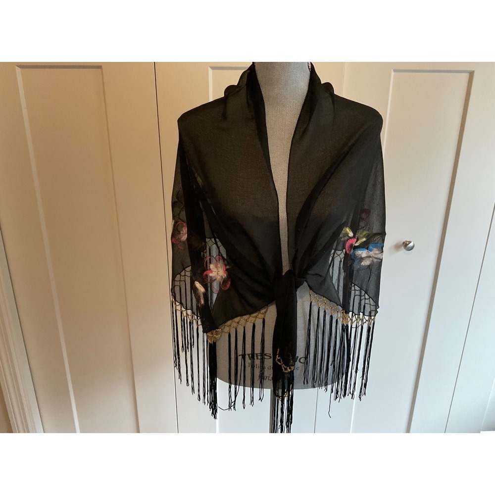 Artisan Piano Shawl Wrap Hand Painted Floral Gold Metallic Trim Beaded Kimono